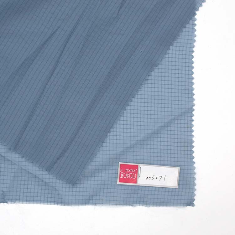 100% Nylon sunscreen moisture-absorbing and sweat-dissipating fabric 