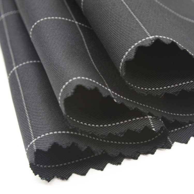 Yarn-dyed jacquard gingham reflective yarn-dyed fabric