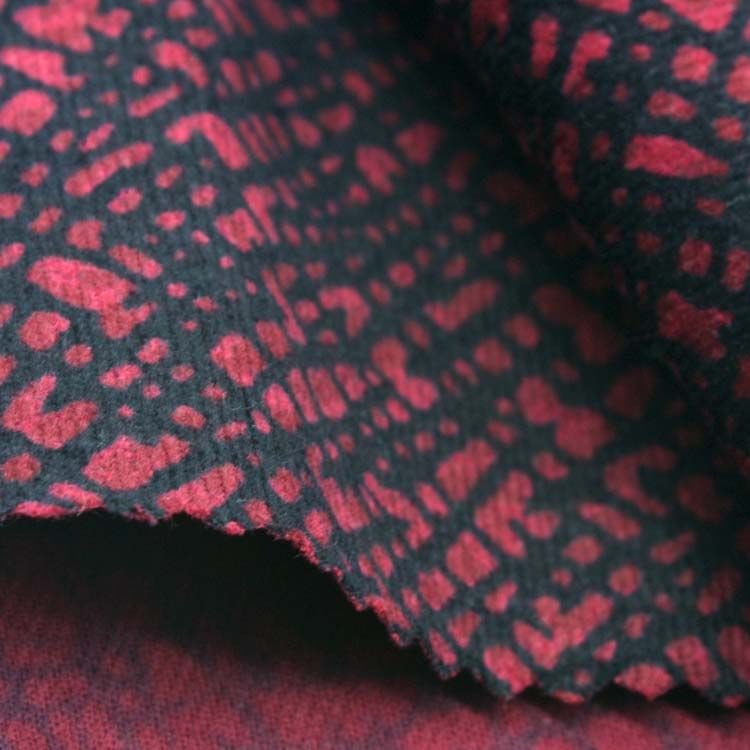 98%cotton 2%spandex stretch print corduroy with geometry pattern for leisurewear